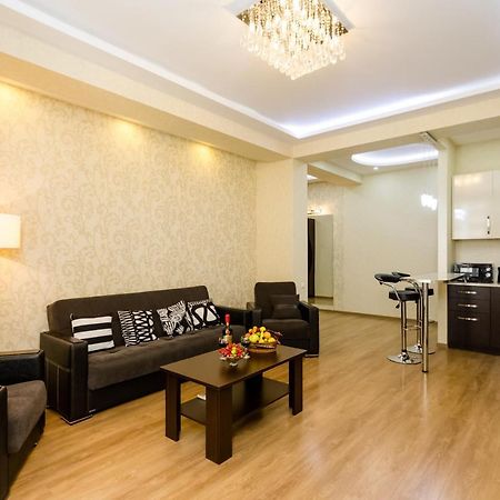 New! - Downtown Apartment Tbilisi ภายนอก รูปภาพ