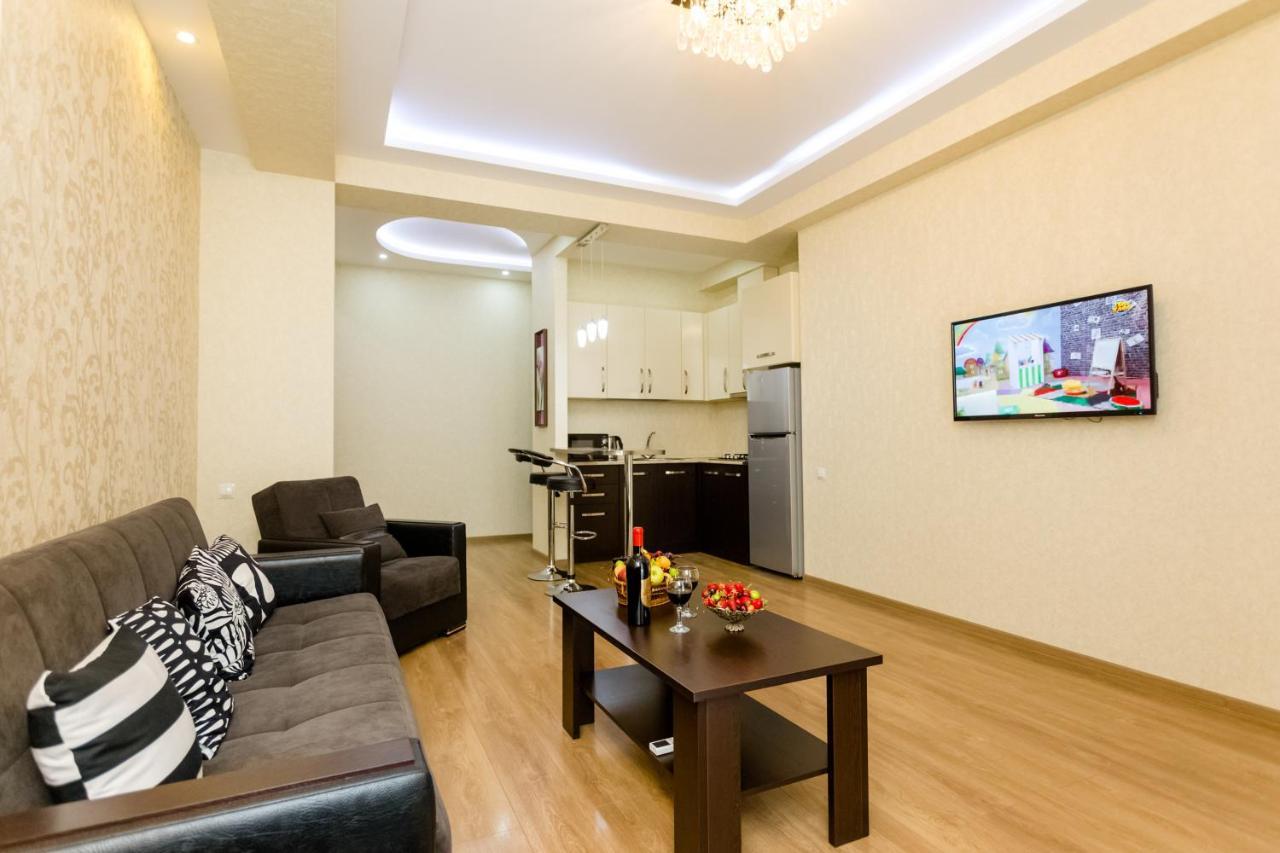 New! - Downtown Apartment Tbilisi ภายนอก รูปภาพ